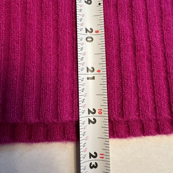 Free People Size Large 100% Cashmere SOLD!!! - Picture 10 of 11